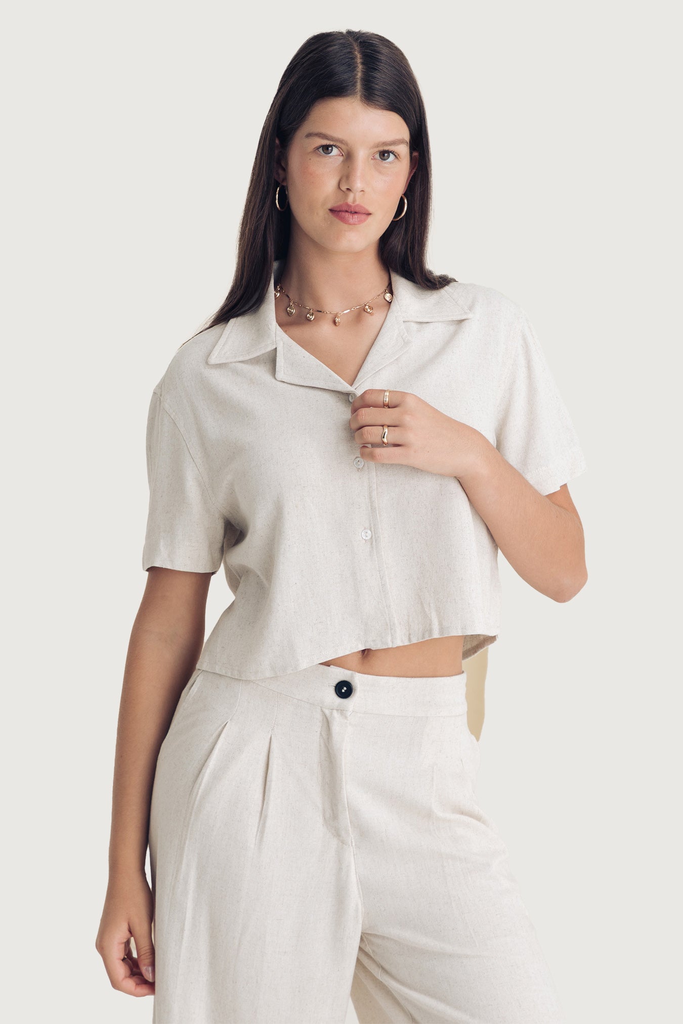 Woman’s cropped bowler