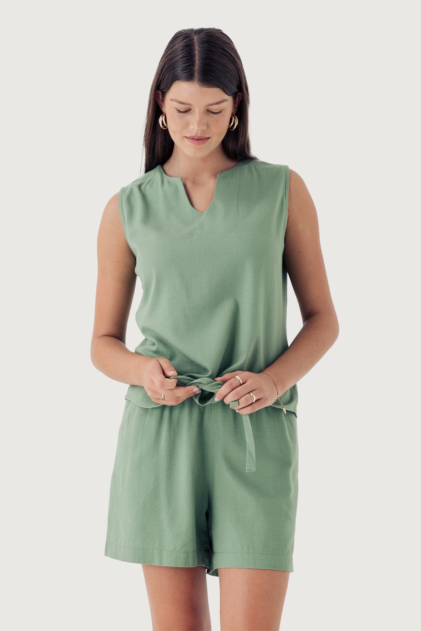 Woman’s drawcord shorts
