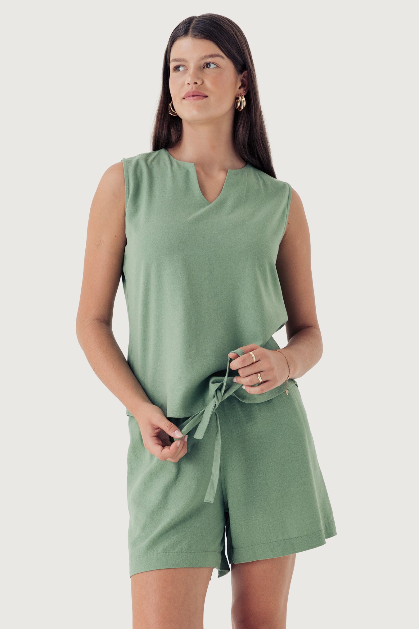 Woman’s drawcord shorts