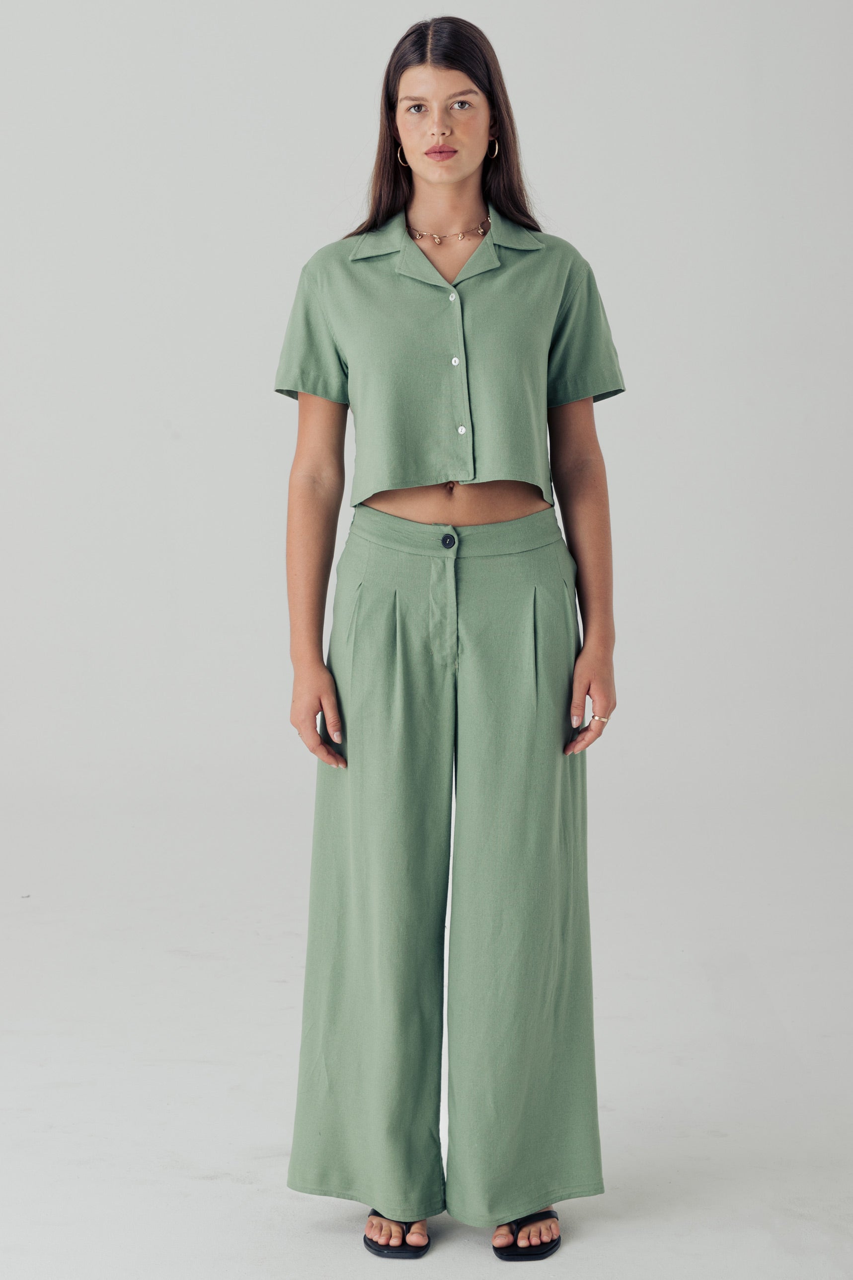 cropped bowler Shirt