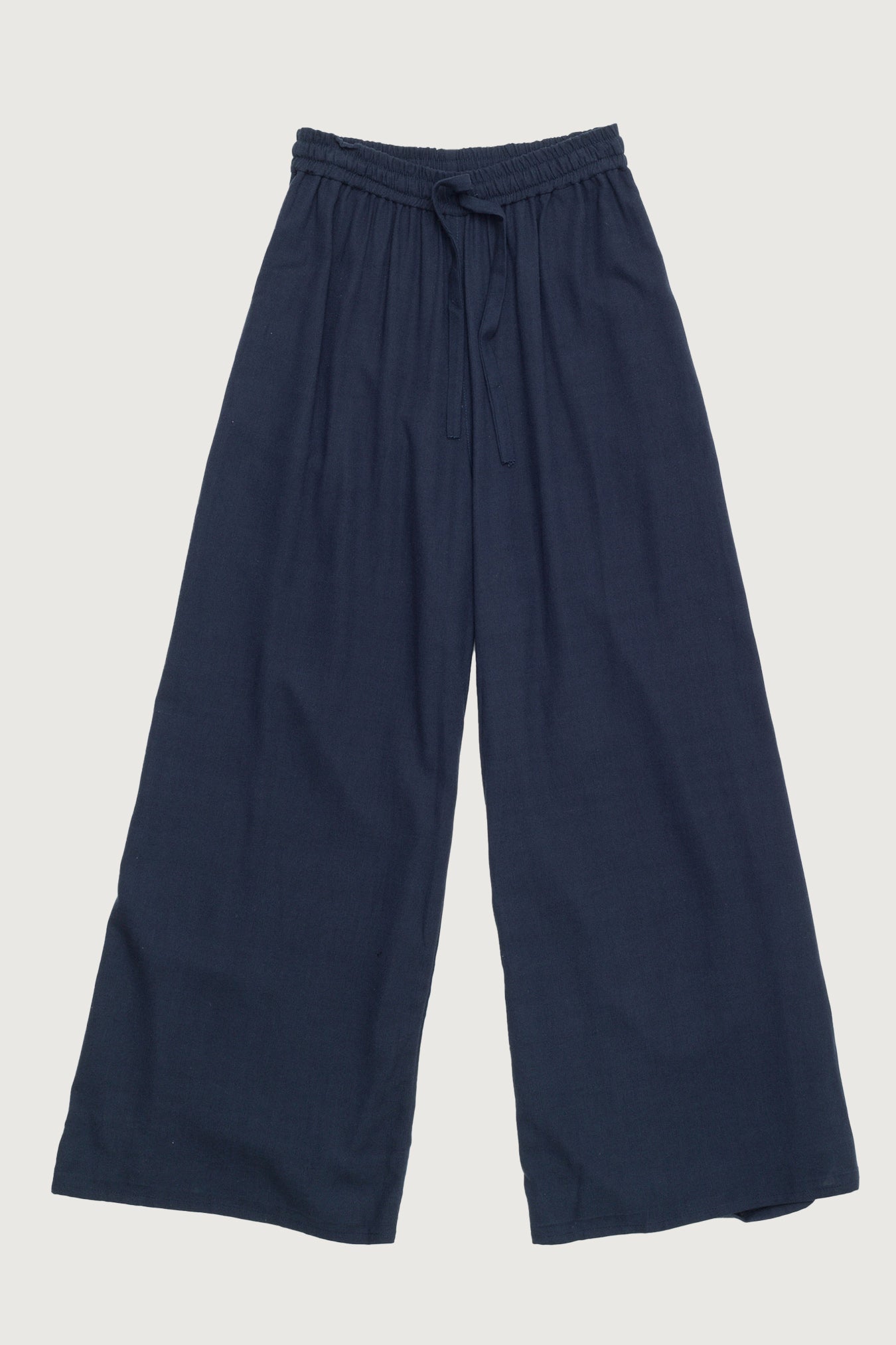 Woman’s drawcord slacks