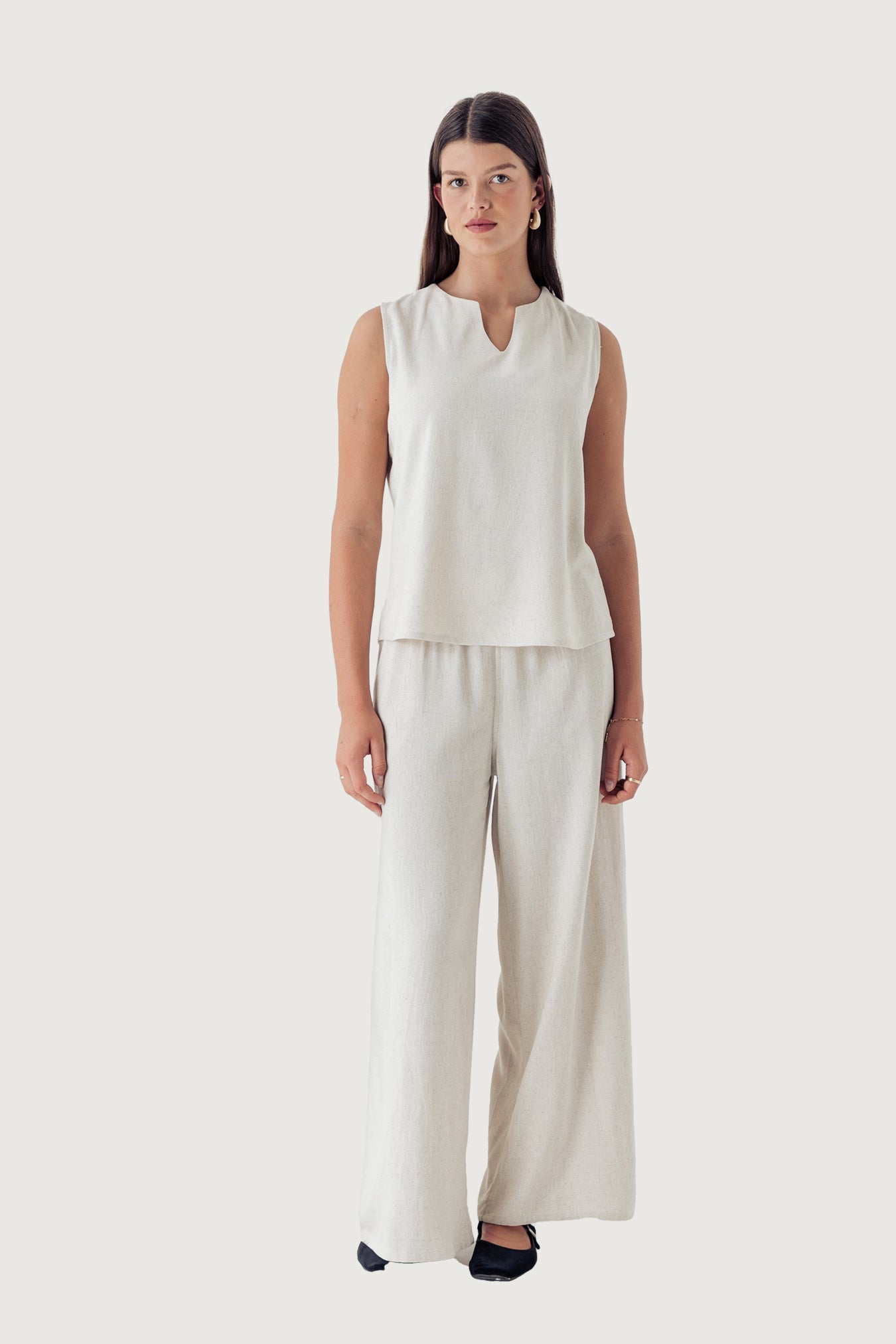 Woman’s drawcord slacks